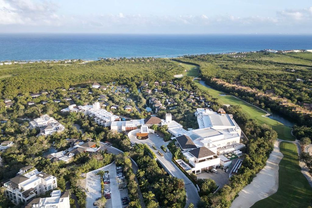 Aerial view of Fairmont Mayakoba wedding venue in the riviera maya