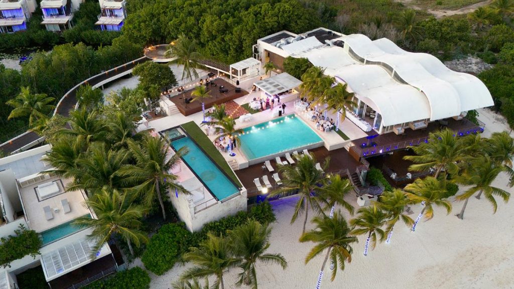beach wedding venue of a luxury all inclusive resort in the riviera maya